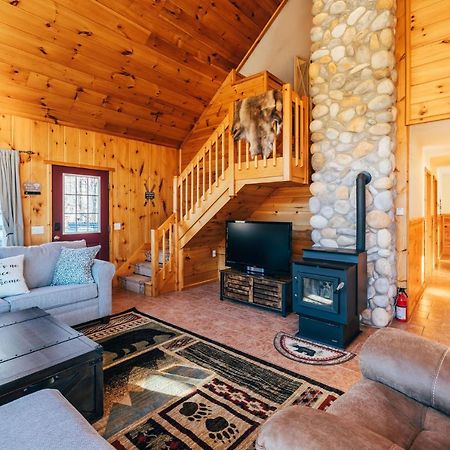 Ski Chalet W-Hot Tub, Only 3 Min To Sunday River Ski Lifts! Bethel Dış mekan fotoğraf