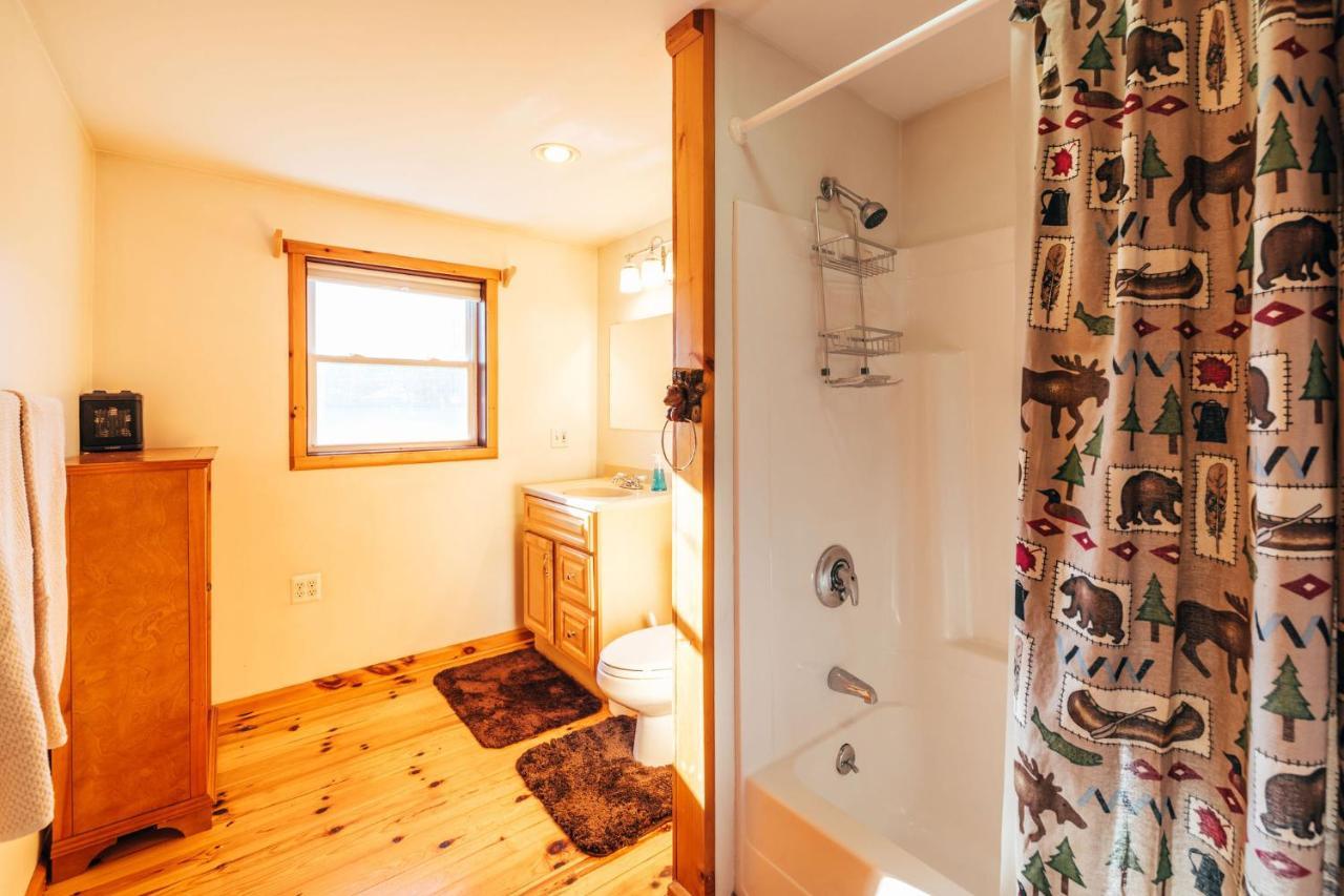 Ski Chalet W-Hot Tub, Only 3 Min To Sunday River Ski Lifts! Bethel Dış mekan fotoğraf
